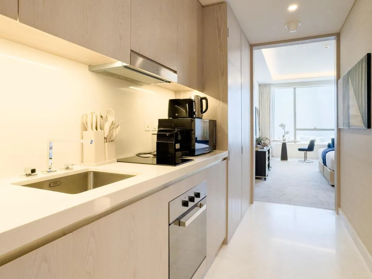 Image 4 of Studio in Palm Tower with Stunning Sea View