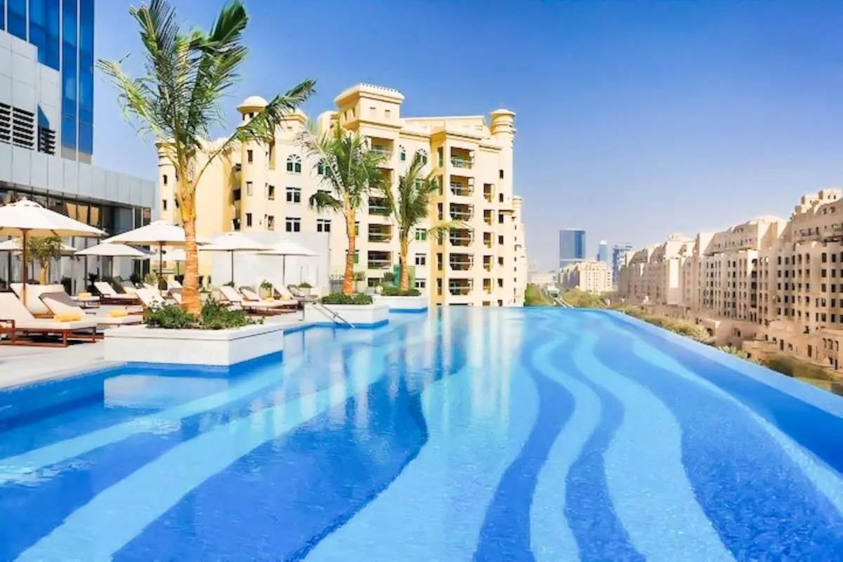 Image 3 of Studio in Palm Tower with Stunning Sea View