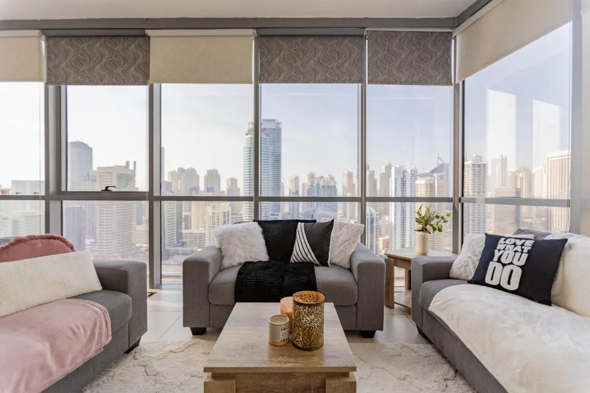 Image of Stunning 1BR corner unit next to DMCC metro