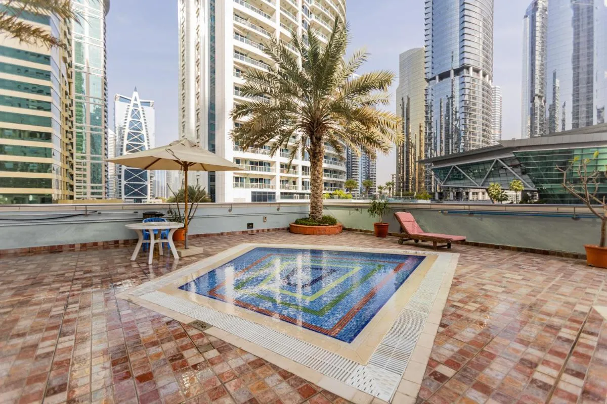 Image 6 of Stunning 1BR corner unit next to DMCC metro