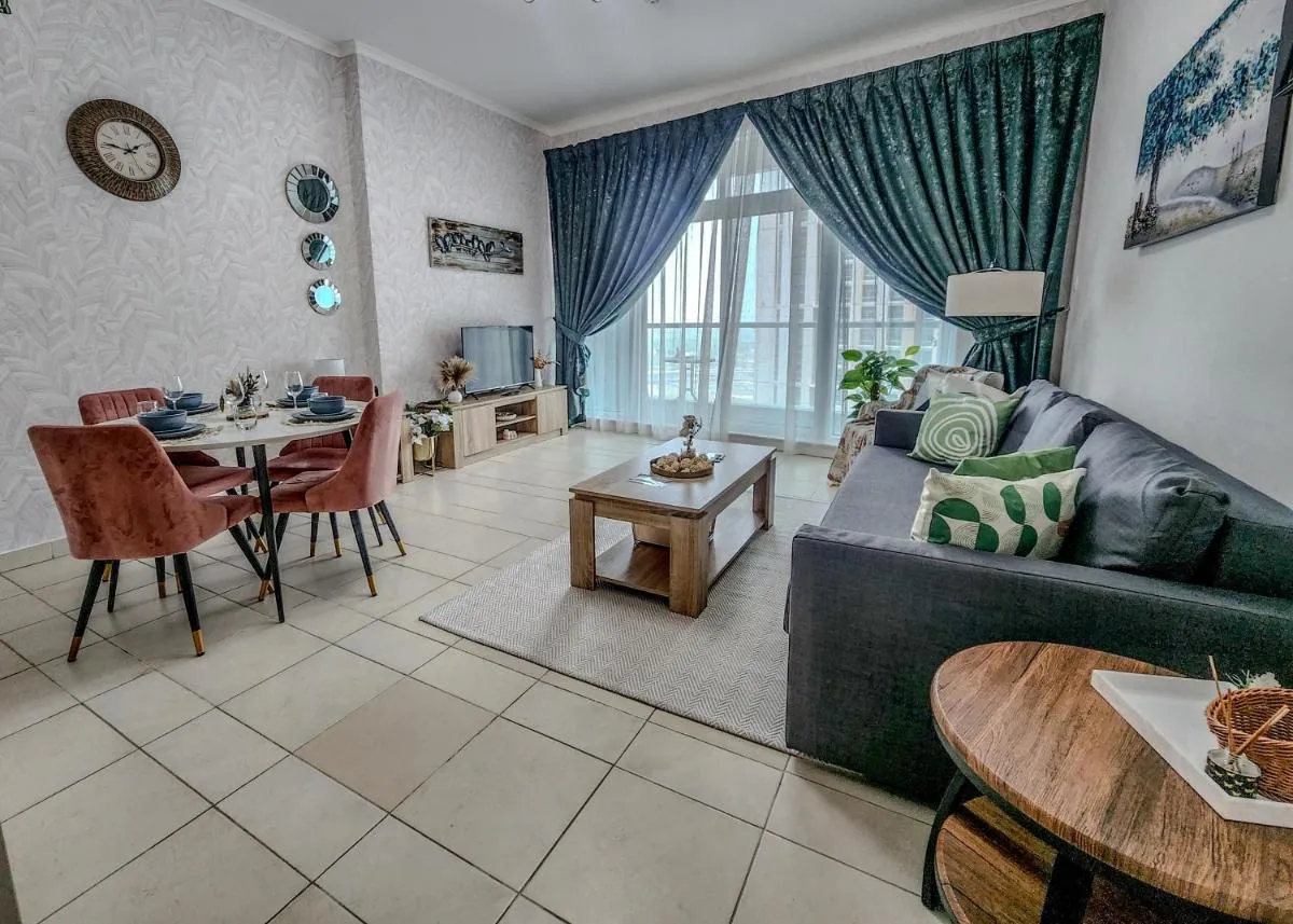 Image 4 of Stunning 1 Bedroom Apartment in Dubai Marina