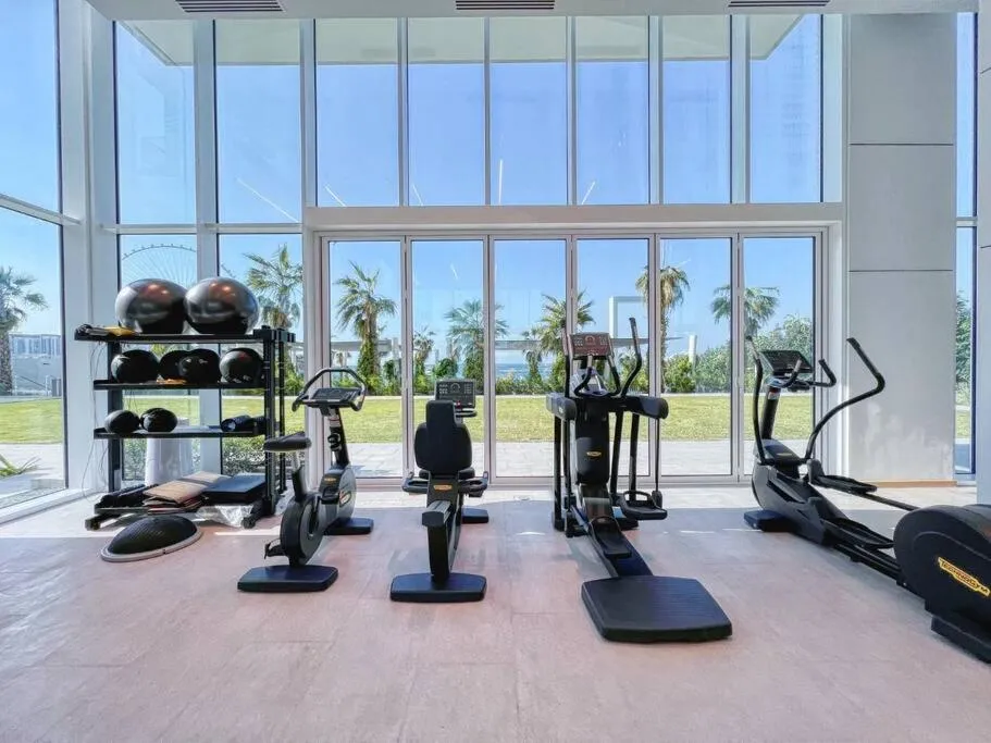 Image 4 of Stunning 2BR with Sea and Ain Dubai View at JBR