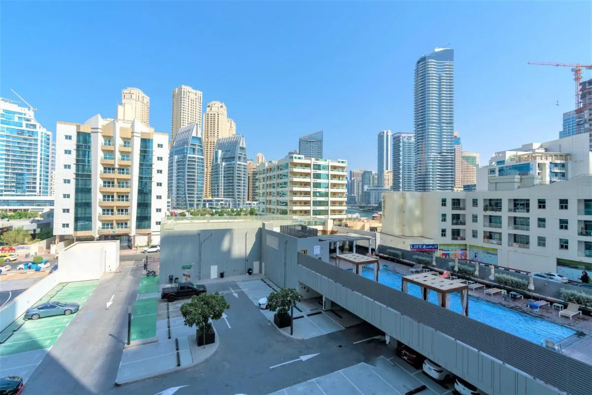 Image 5 of Stunning Apt with Balcony & Marina View
