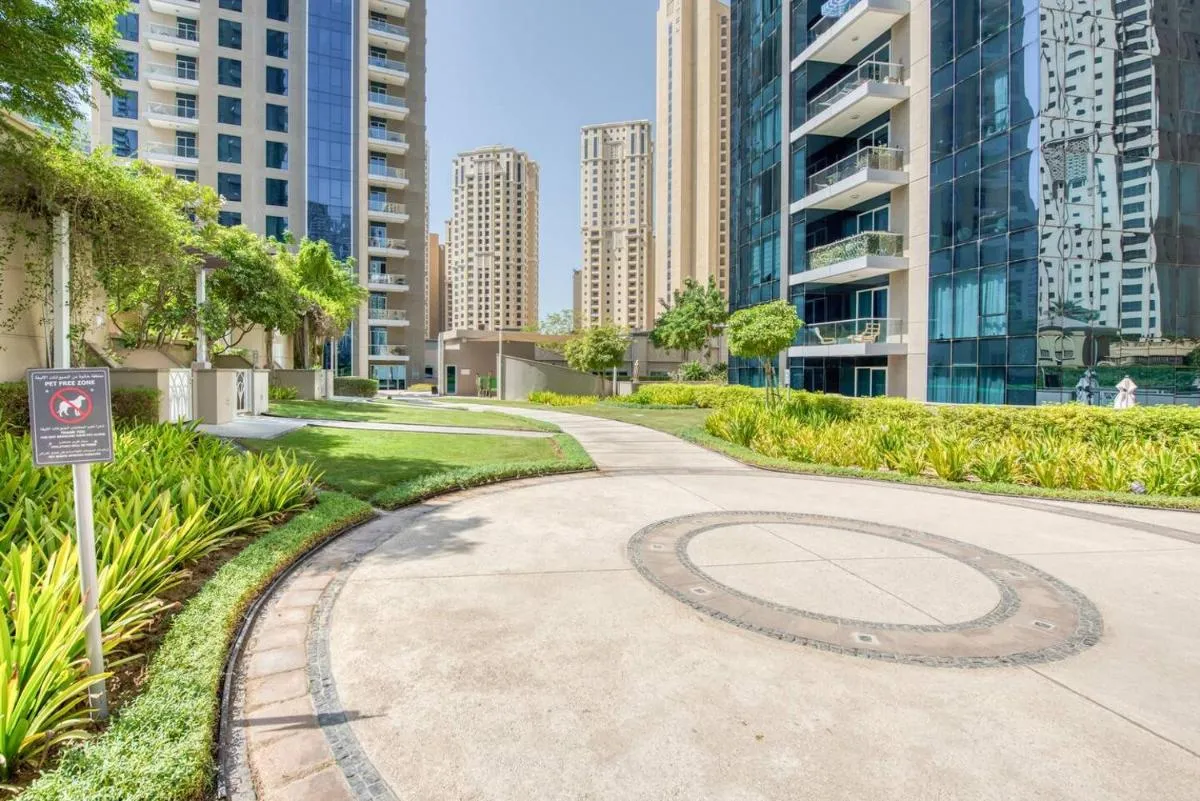 Image 5 of Stunning Sea and Marina Views / 2 Bedroom Penthouse / Dubai Marina