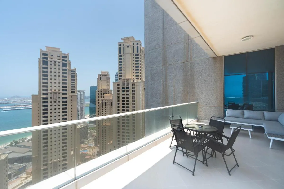 Image 4 of Stunning Sea and Marina Views / 2 Bedroom Penthouse / Dubai Marina