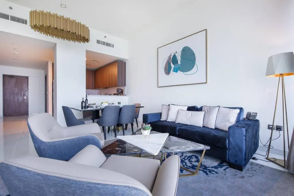 Image 5 of Stunning Views & Palm Marina Views & 39th floor