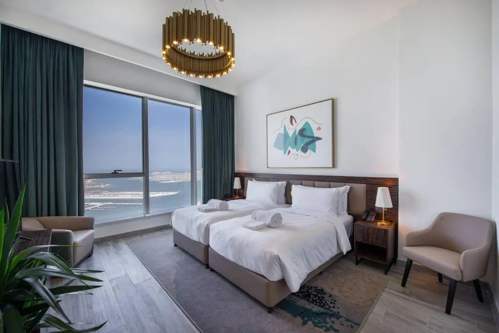 Image 1 of Stunning Views & Palm Marina Views & 39th floor