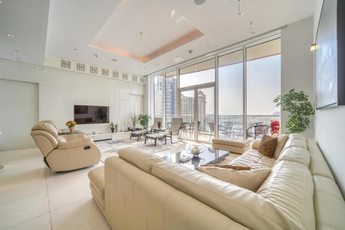 Image 2 of Tiara Residences, Palm Jumeirah Dubai – Mint Stay