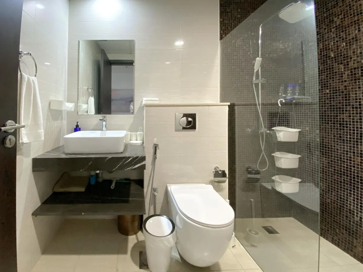 Image 6 of Trophy – Grand Bliss Suite