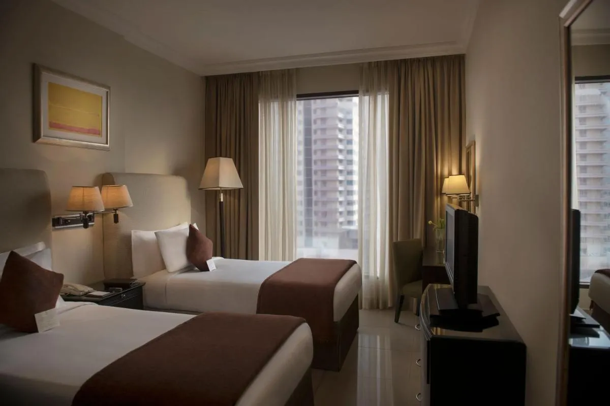 Image 3 of Two Seasons Hotel & Apartments