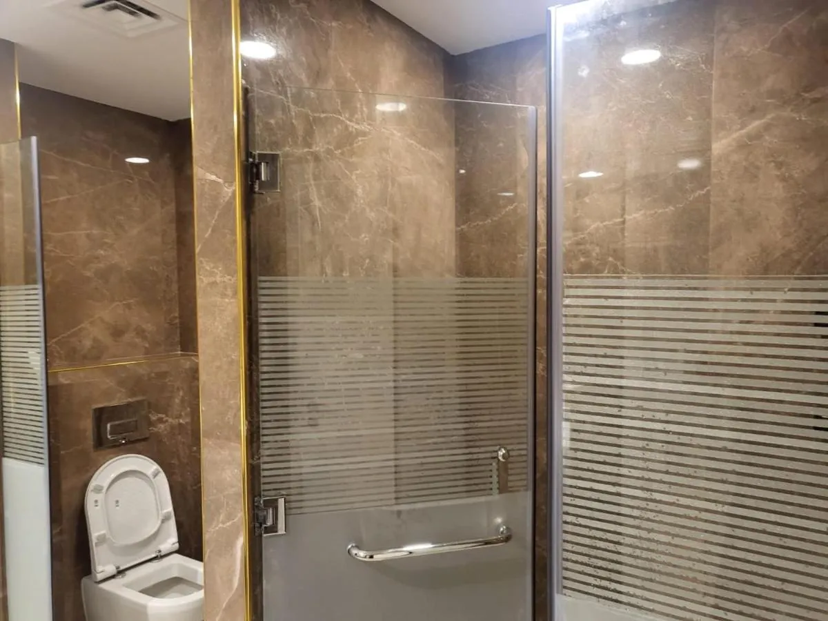 Image 2 of USMANS 5 BEDROOM APARTMENT at JBR WALK RIMAL ON THE BEACH 2750 SFT HUGE