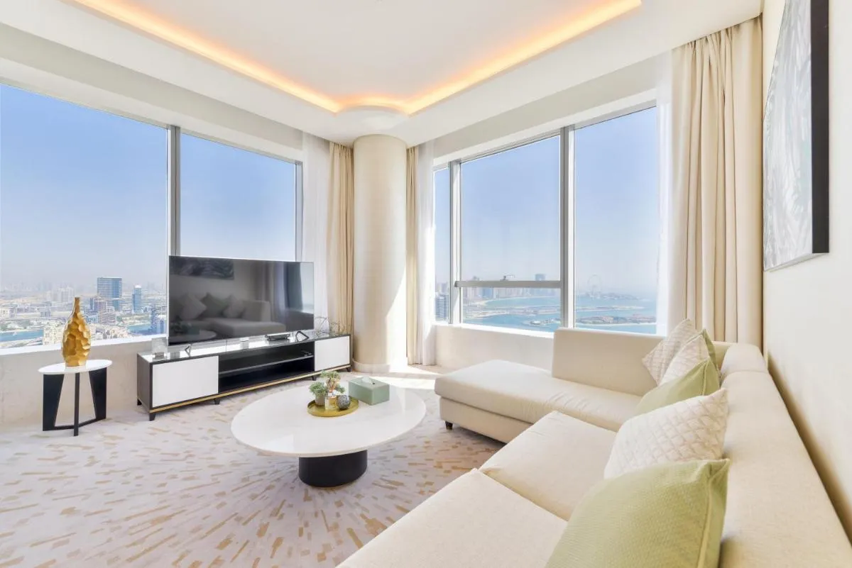 Image 5 of Ultra Luxury Palm Tower with Shared 5 Star Hotel Facilities