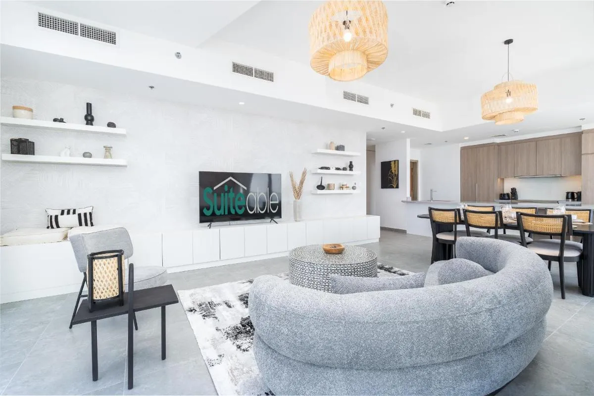 Image 2 of Urban tropic 3 bedroom apartment with full sea view by Suiteable Interiors