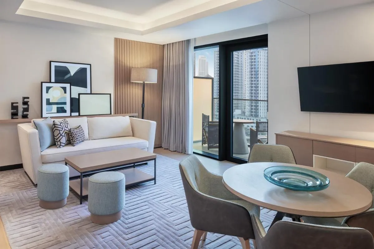 Image 5 of Vida Dubai Marina & Yacht Club