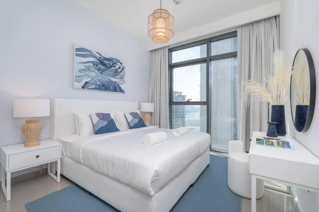 Image 3 of Vogue Beachfront – Palm Views & Private Beach