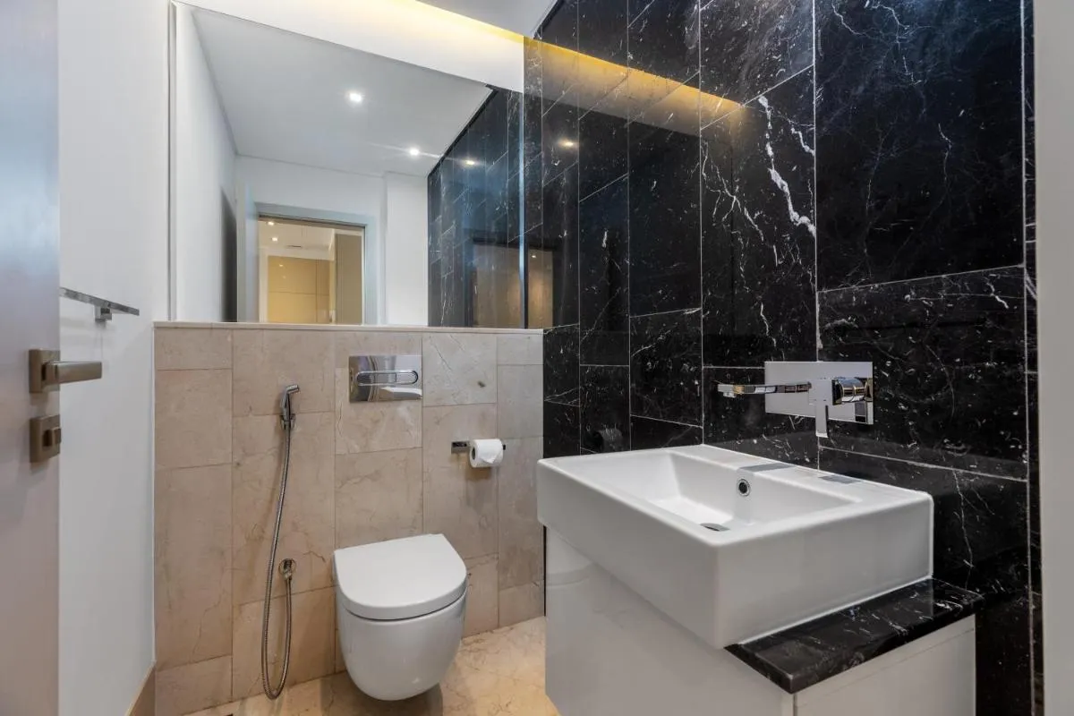 Image 2 of Waves – Premium Seaside Retreat With Private Beach