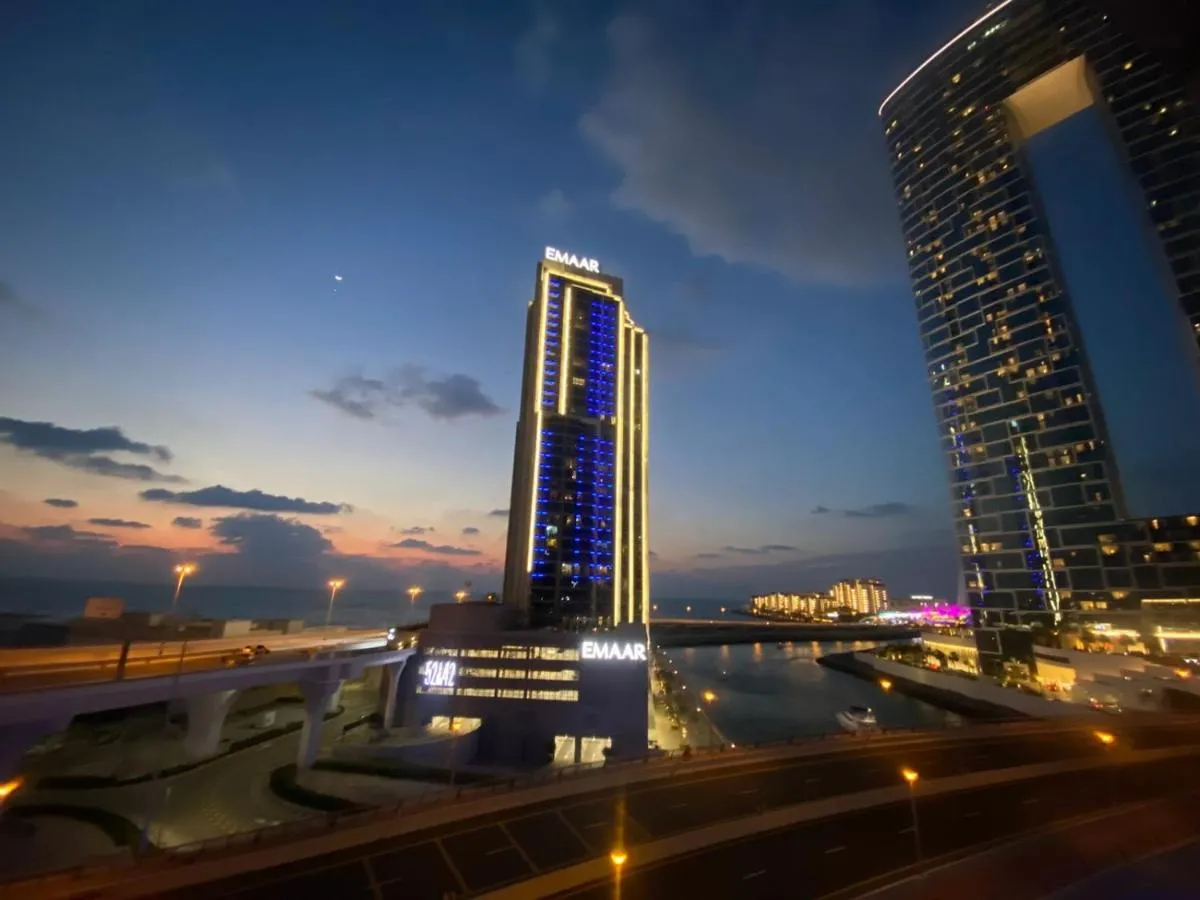 Image 1 of Wonderful 1BD With Full Marina View
