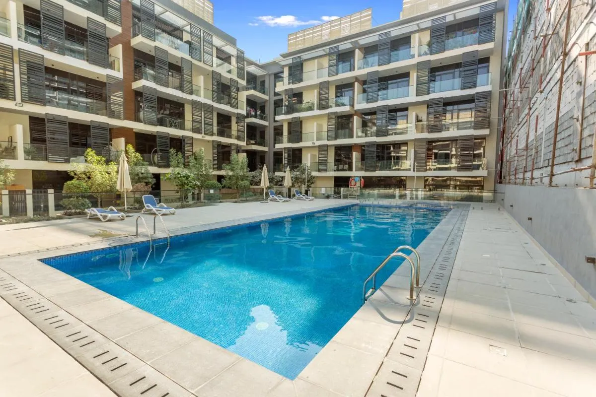 Image 3 of Your Home in the Heart of JVC by Suiteable