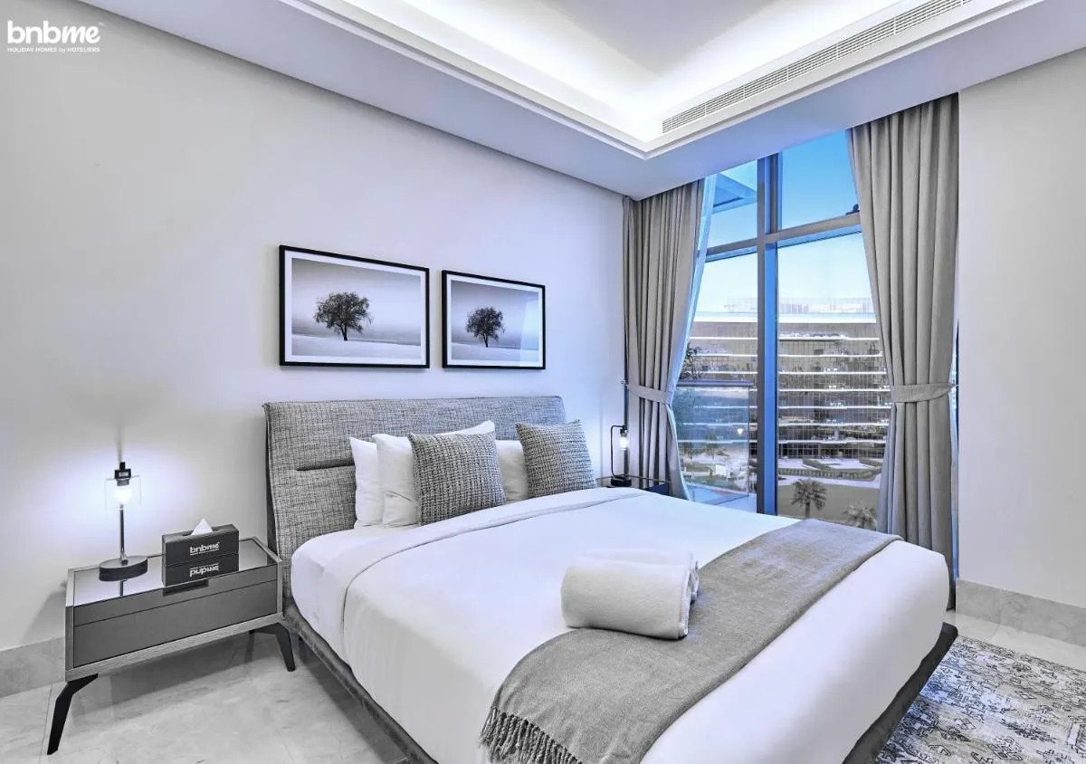Image 6 of bnbme – Th8 Palm Hotel