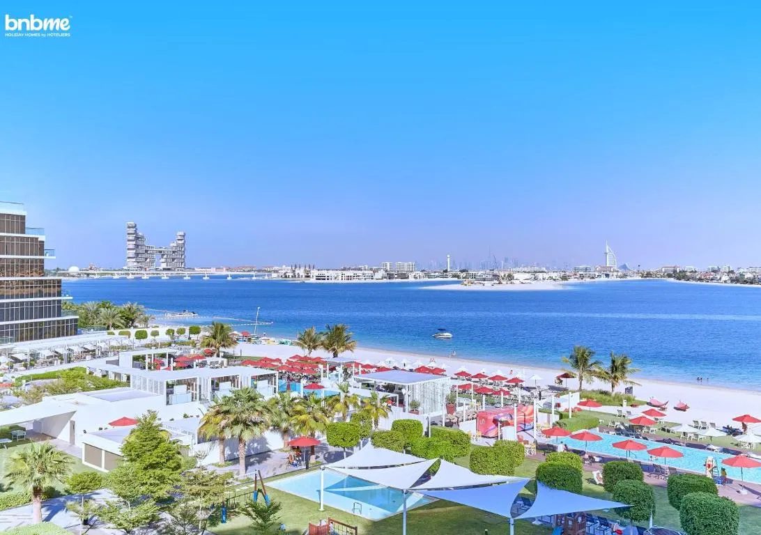 Image of bnbme – Th8 Palm Hotel