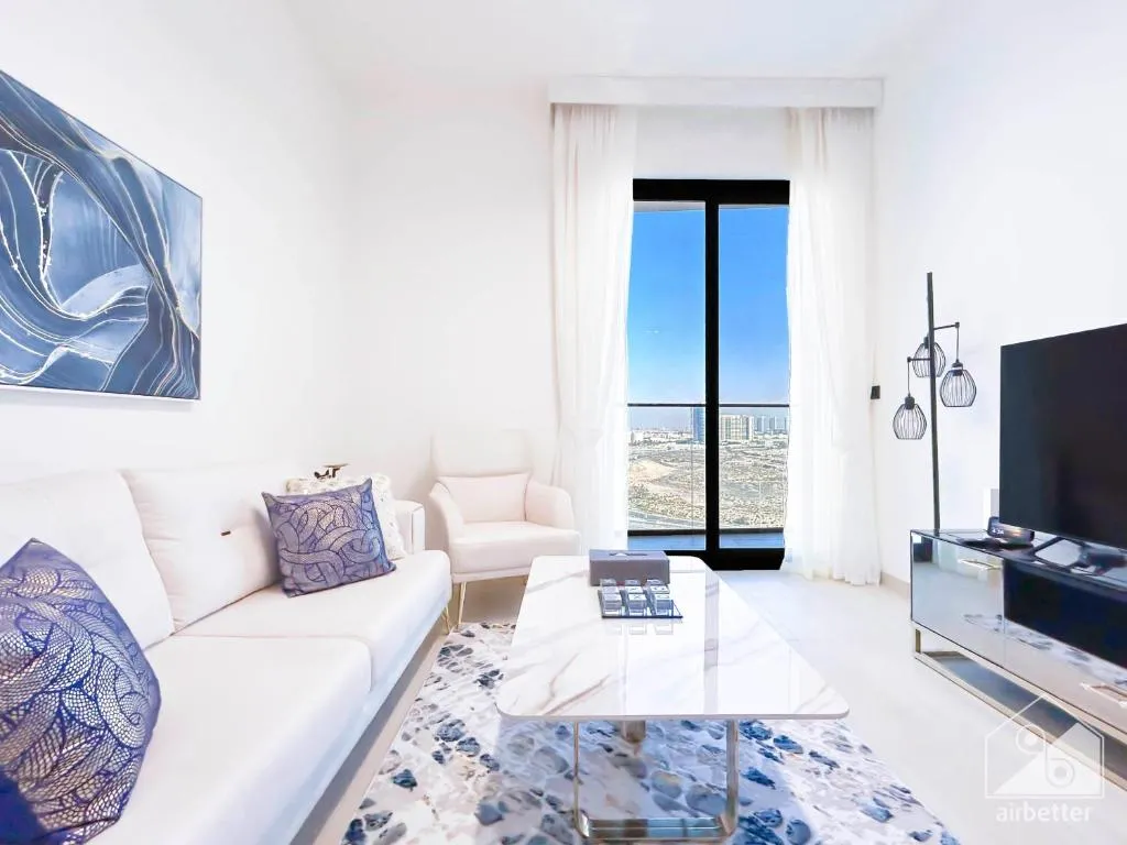 Image of stunning 2B with View in JVC