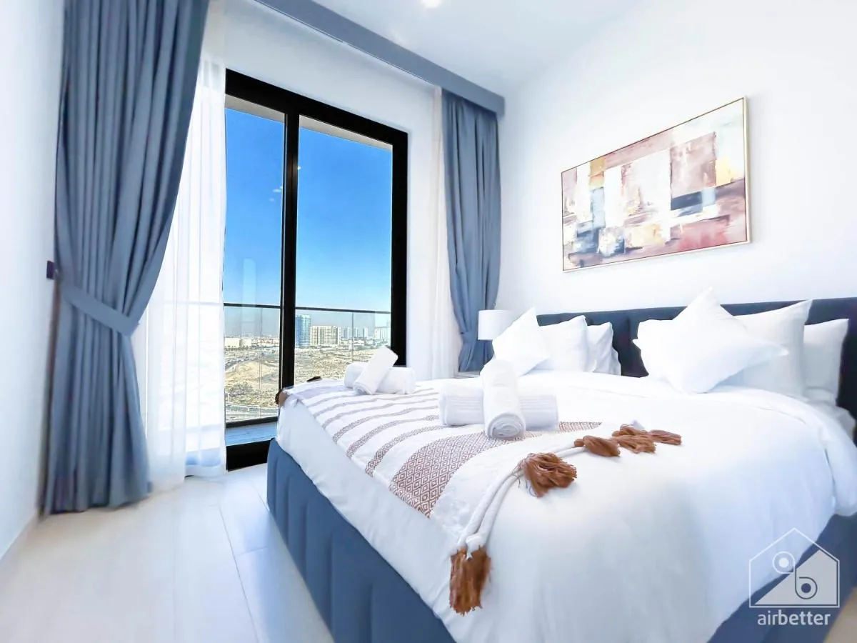 Image 5 of stunning 2B with View in JVC